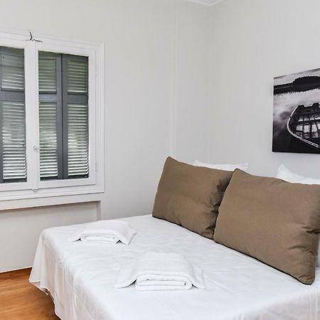 Warm Apartment At Exarchia 1 Bed 2 Pers Athens Ngoại thất bức ảnh