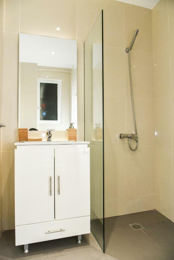 Warm Apartment At Exarchia 1 Bed 2 Pers Athens Ngoại thất bức ảnh