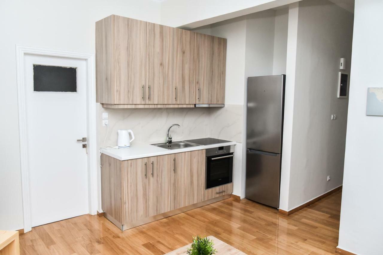 Warm Apartment At Exarchia 1 Bed 2 Pers Athens Ngoại thất bức ảnh